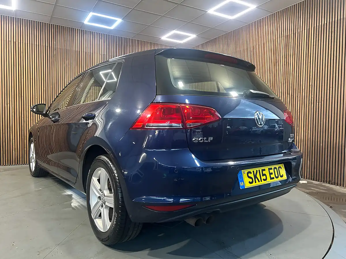 Used 2015 Volkswagen Golf Match Blue - Interior and Exterior details 5