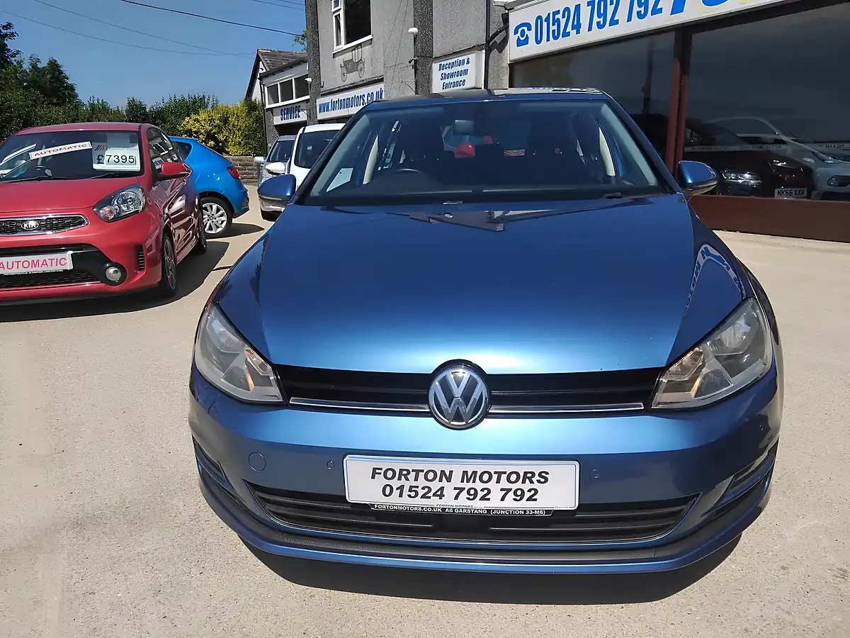 Used 2015 Volkswagen Golf Match Blue - Interior and Exterior details 3