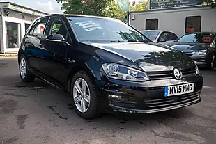 Used 2015 Volkswagen Golf Match Bluemotion Tech Deep Black Pearl - Interior and Exterior details 10