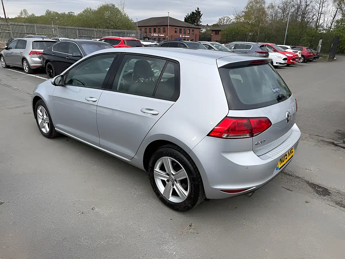Used 2015 Volkswagen Golf Match Edition Silver - Interior and Exterior details 20
