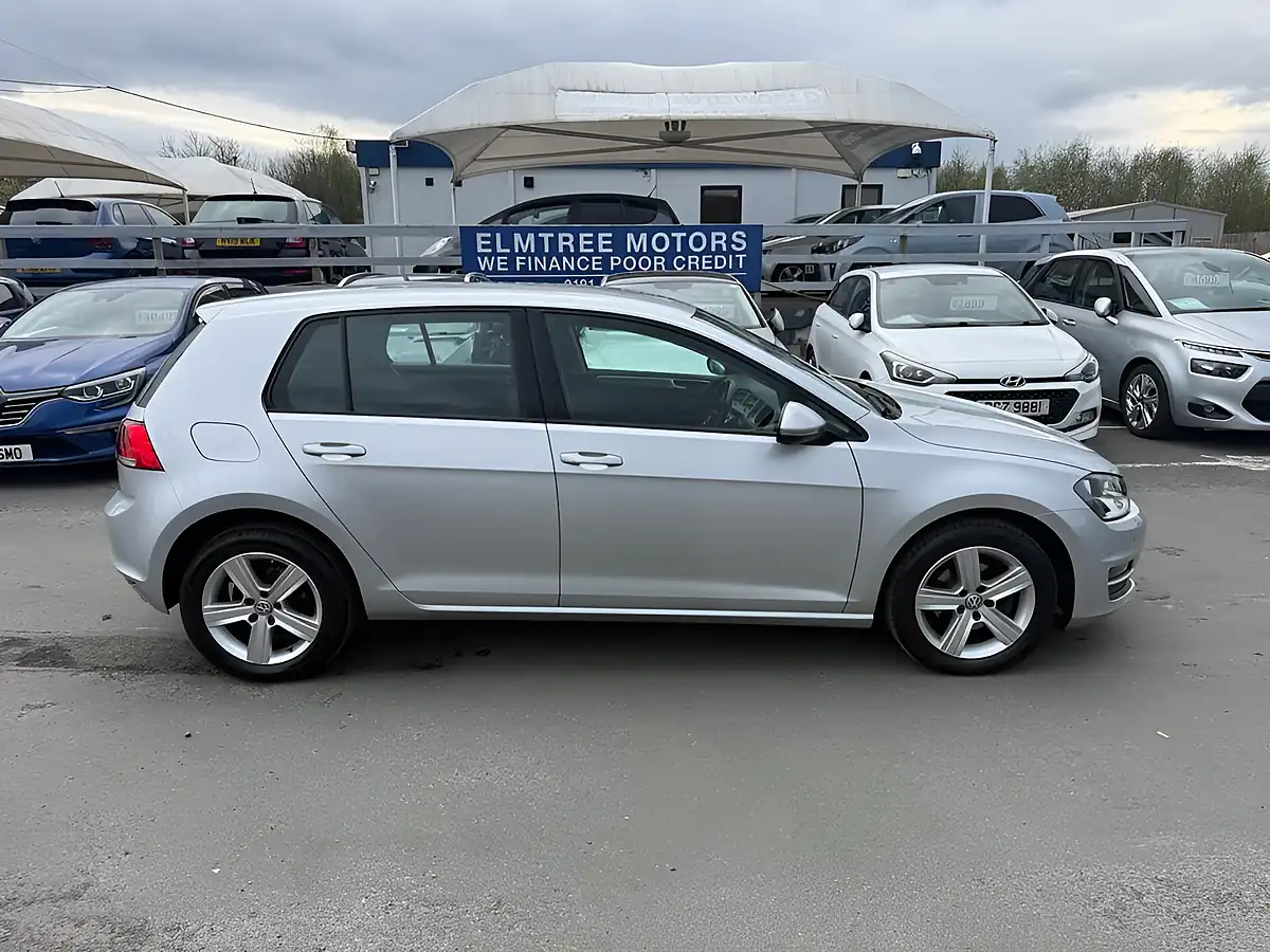 Used 2015 Volkswagen Golf Match Edition Silver - Interior and Exterior details 4