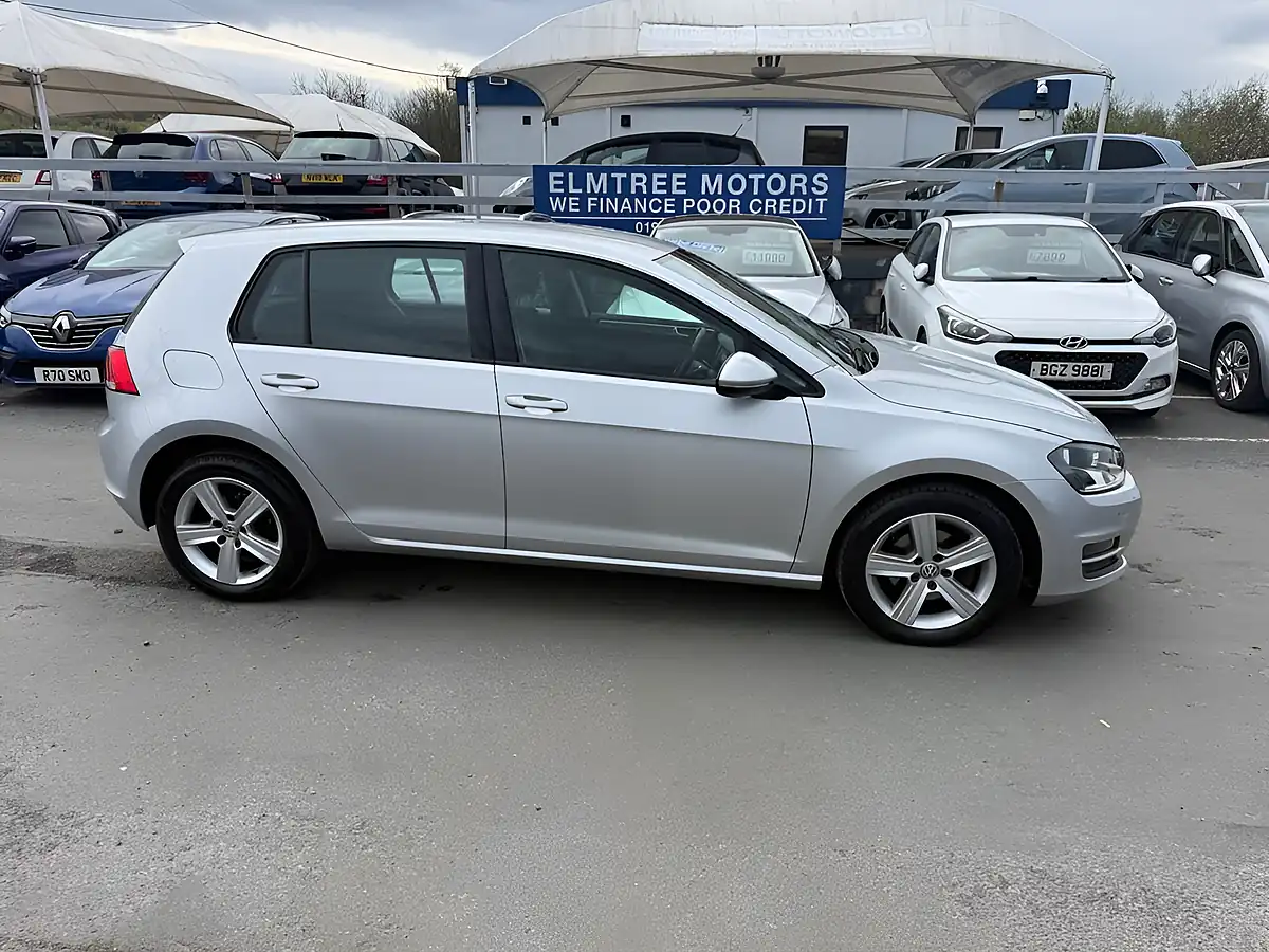 Used 2015 Volkswagen Golf Match Edition Silver - Interior and Exterior details 5