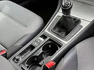 Used 2015 Volkswagen Golf Match Pacific Blue - Interior and Exterior details 11