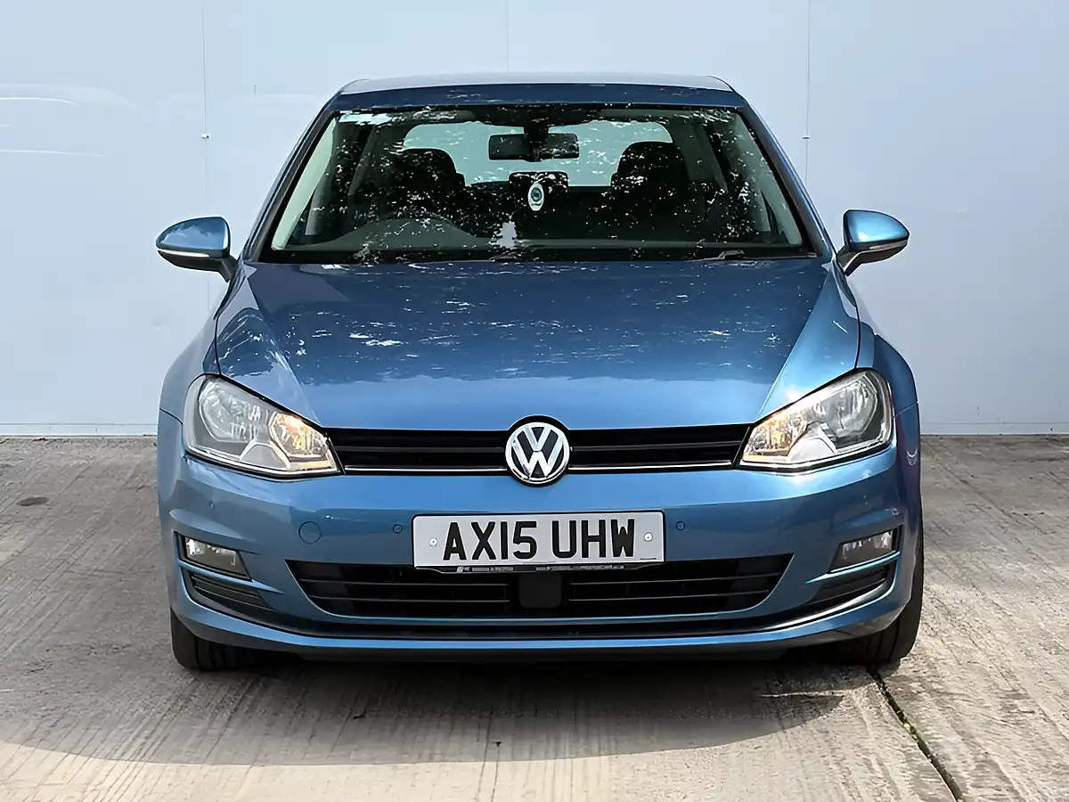 Used 2015 Volkswagen Golf Match Pacific Blue - Interior and Exterior details 14