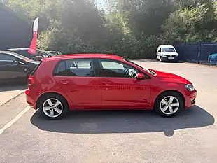 Used 2015 Volkswagen Golf Match Red - Interior and Exterior details 9