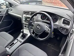Used 2015 Volkswagen Golf Match Silver - Interior and Exterior details 12