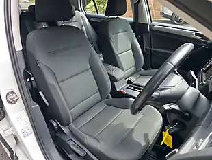 Used 2015 Volkswagen Golf Match White - Interior and Exterior details 11