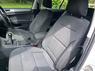 Used 2015 Volkswagen Golf Match White - Interior and Exterior details 18
