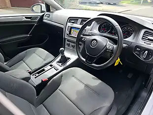Used 2015 Volkswagen Golf Match White - Interior and Exterior details 20