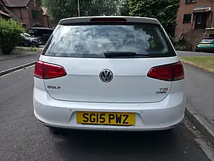 Used 2015 Volkswagen Golf Match White - Interior and Exterior details 5