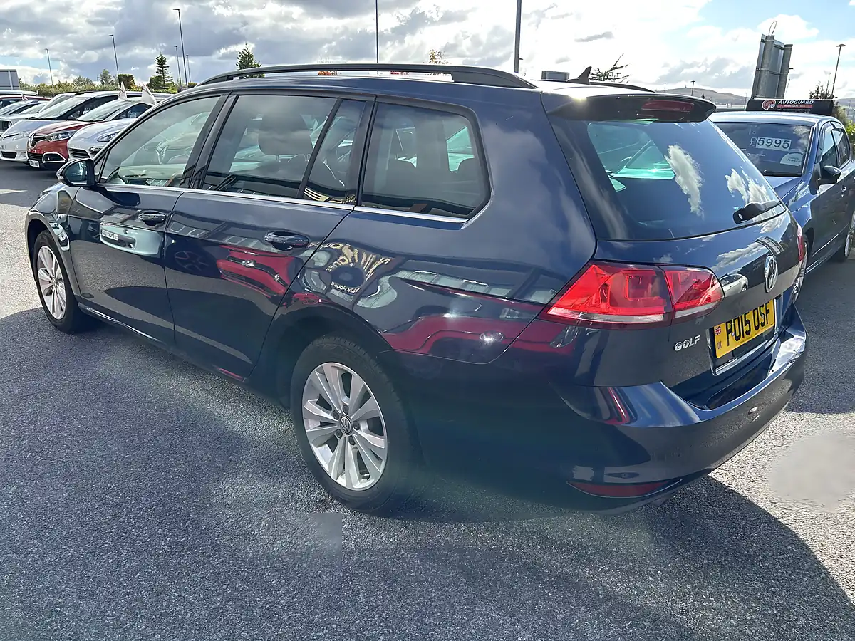 Used 2015 Volkswagen Golf Pure Comfort Blue - Interior and Exterior details 7