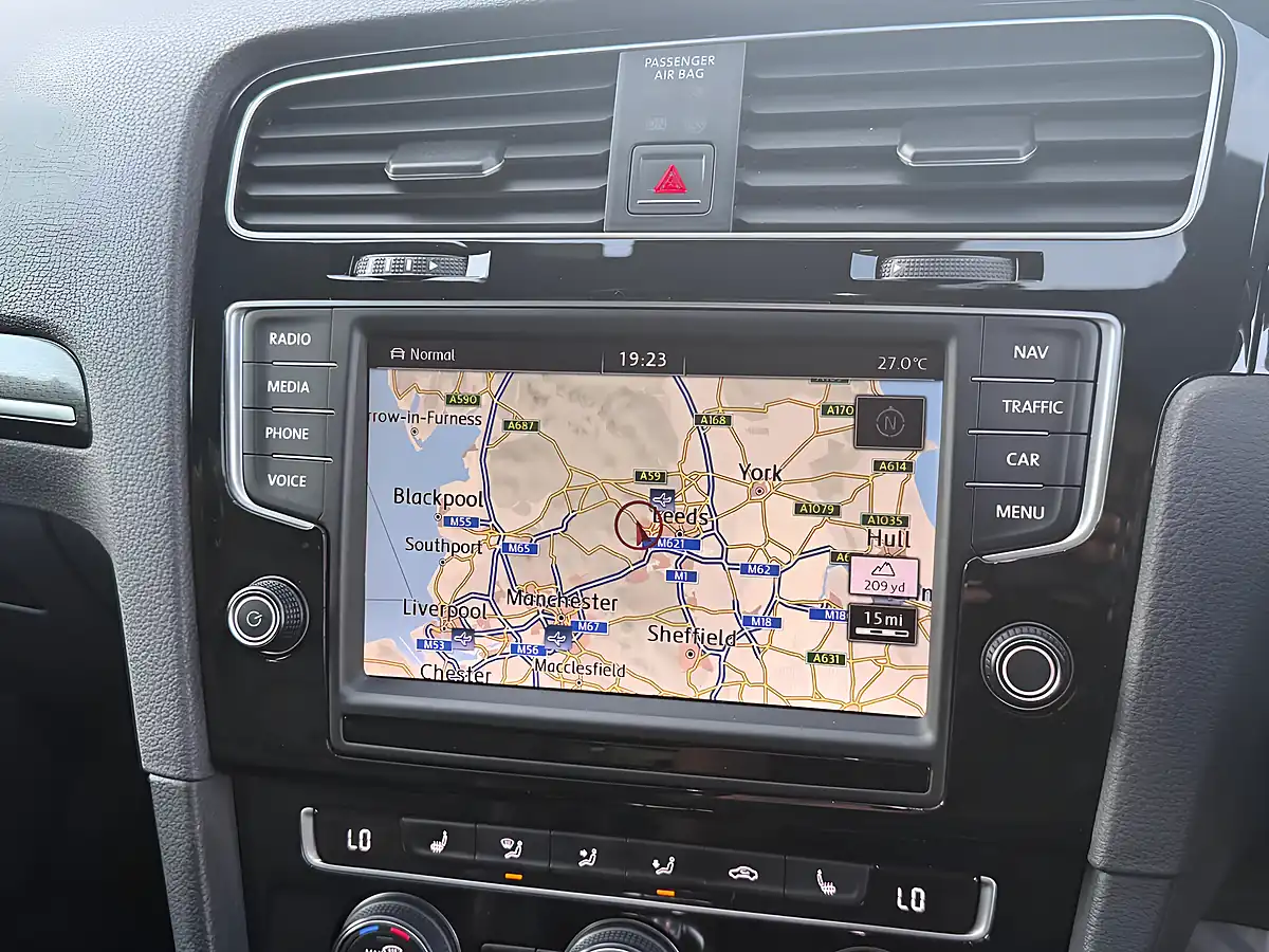 Used 2015 Volkswagen Golf R Black - Interior and Exterior details 14
