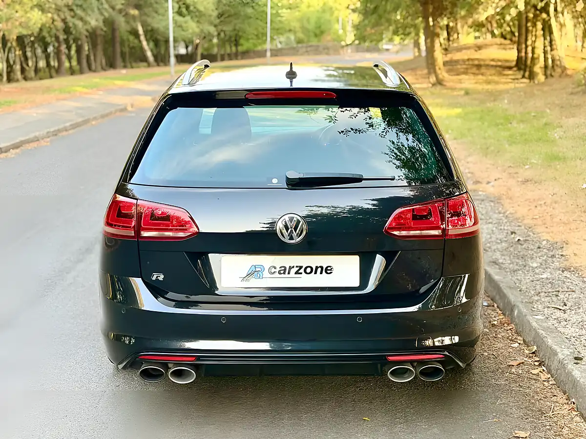 Used 2015 Volkswagen Golf R Black - Interior and Exterior details 16