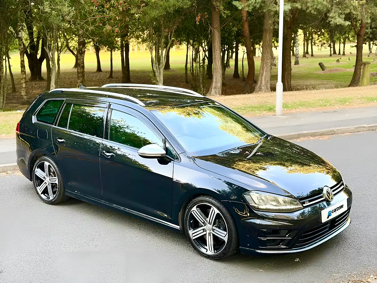 Used 2015 Volkswagen Golf R Black - Interior and Exterior details 5