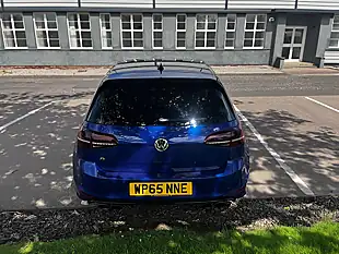 Used 2015 Volkswagen Golf R Blue - Interior and Exterior details 13
