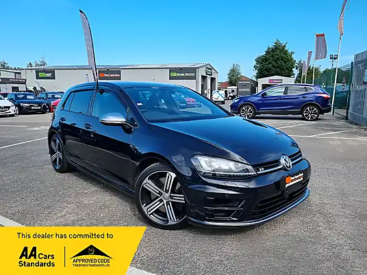 2015 Volkswagen Golf R 2.0 TSI 4MOTION