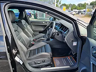 Used 2015 Volkswagen Golf R Deep Black Pearl - Interior and Exterior details 12