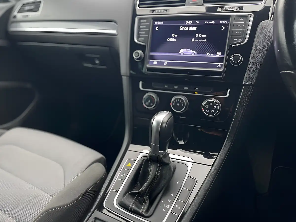 Used 2015 Volkswagen Golf R-Line Black - Interior and Exterior details 12