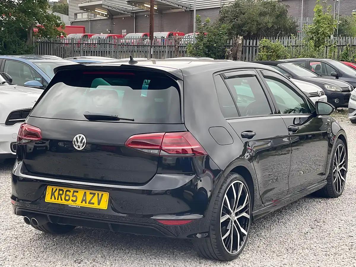 Used 2015 Volkswagen Golf R-Line Black - Interior and Exterior details 5
