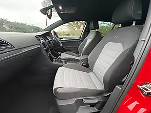 Used 2015 Volkswagen Golf R-Line Red - Interior and Exterior details 11