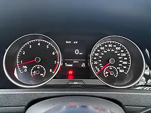 Used 2015 Volkswagen Golf R-Line Red - Interior and Exterior details 15