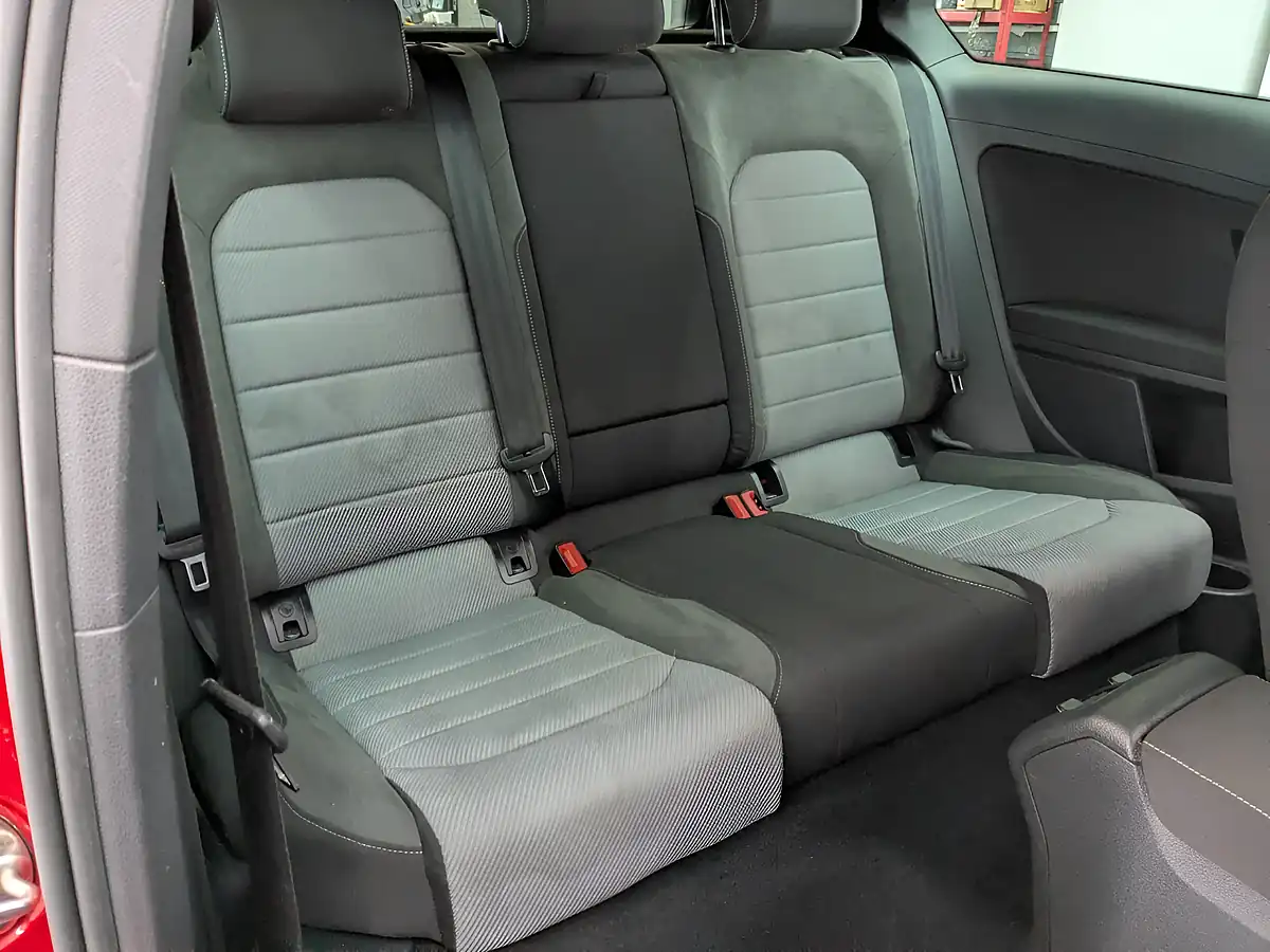 Used 2015 Volkswagen Golf R-Line Tornado Red - Interior and Exterior details 12