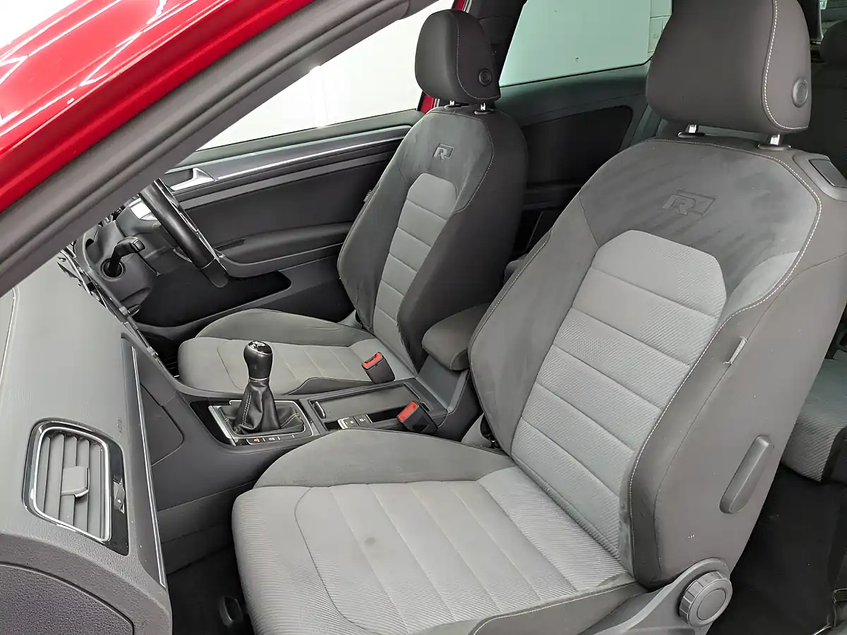 Used 2015 Volkswagen Golf R-Line Tornado Red - Interior and Exterior details 13