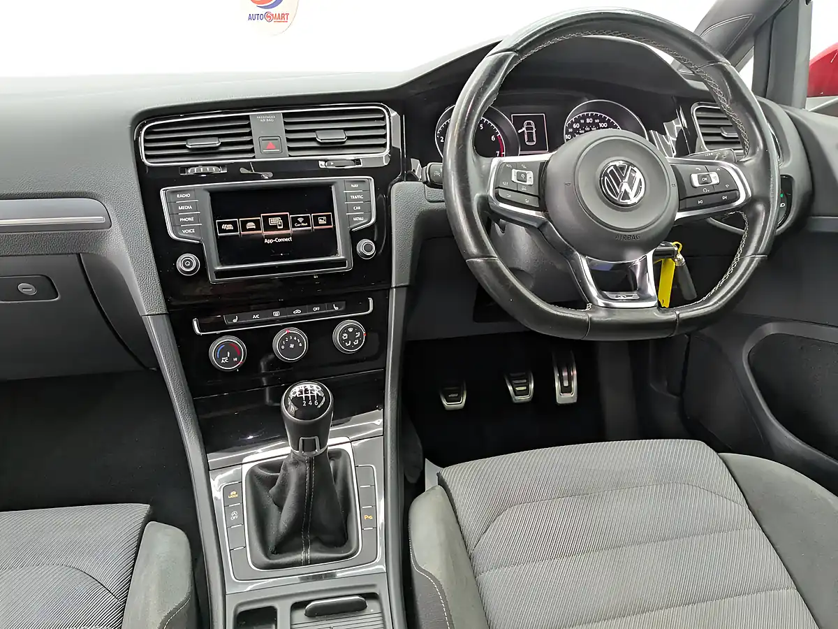 Used 2015 Volkswagen Golf R-Line Tornado Red - Interior and Exterior details 17