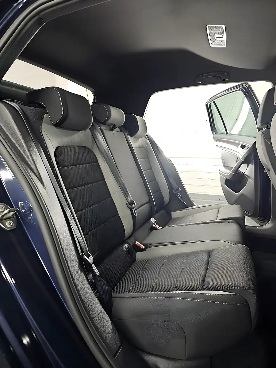 Used 2015 Volkswagen Golf R Night Blue Metallic - Interior and Exterior details 12