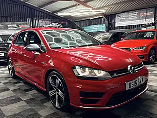 Used 2015 Volkswagen Golf R Red - Interior and Exterior details 11