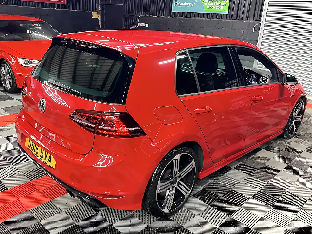 Used 2015 Volkswagen Golf R Red - Interior and Exterior details 4