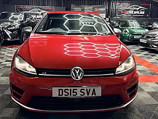 Used 2015 Volkswagen Golf R Red - Interior and Exterior details 9
