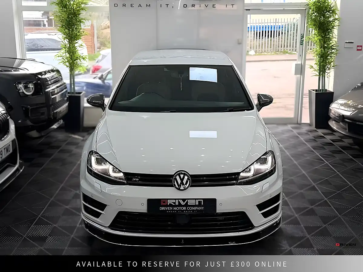 Used 2015 Volkswagen Golf R White - Interior and Exterior details 3