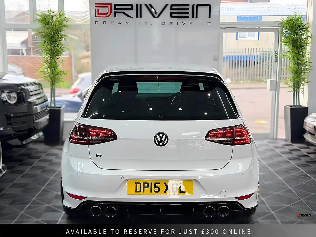 Used 2015 Volkswagen Golf R White - Interior and Exterior details 9