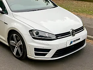 Used 2015 Volkswagen Golf R White - Interior and Exterior details 17