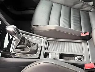 Used 2015 Volkswagen Golf R White - Interior and Exterior details 19