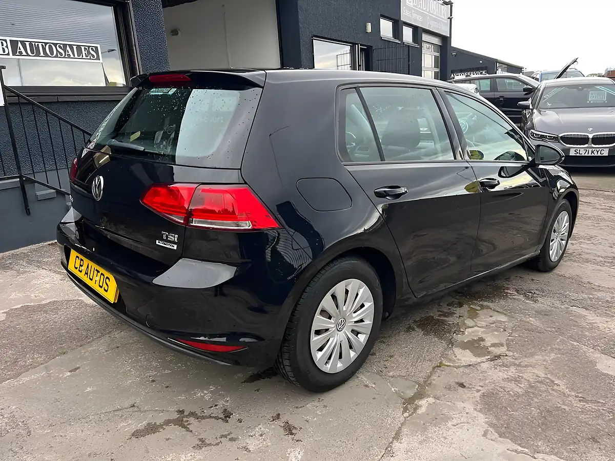 Used 2015 Volkswagen Golf S Black - Interior and Exterior details 8