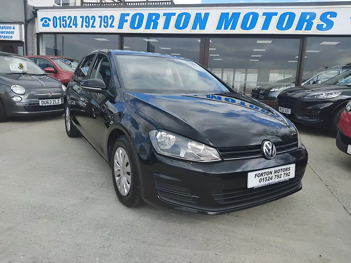 Used 2015 Volkswagen Golf S Black - Interior and Exterior details 2
