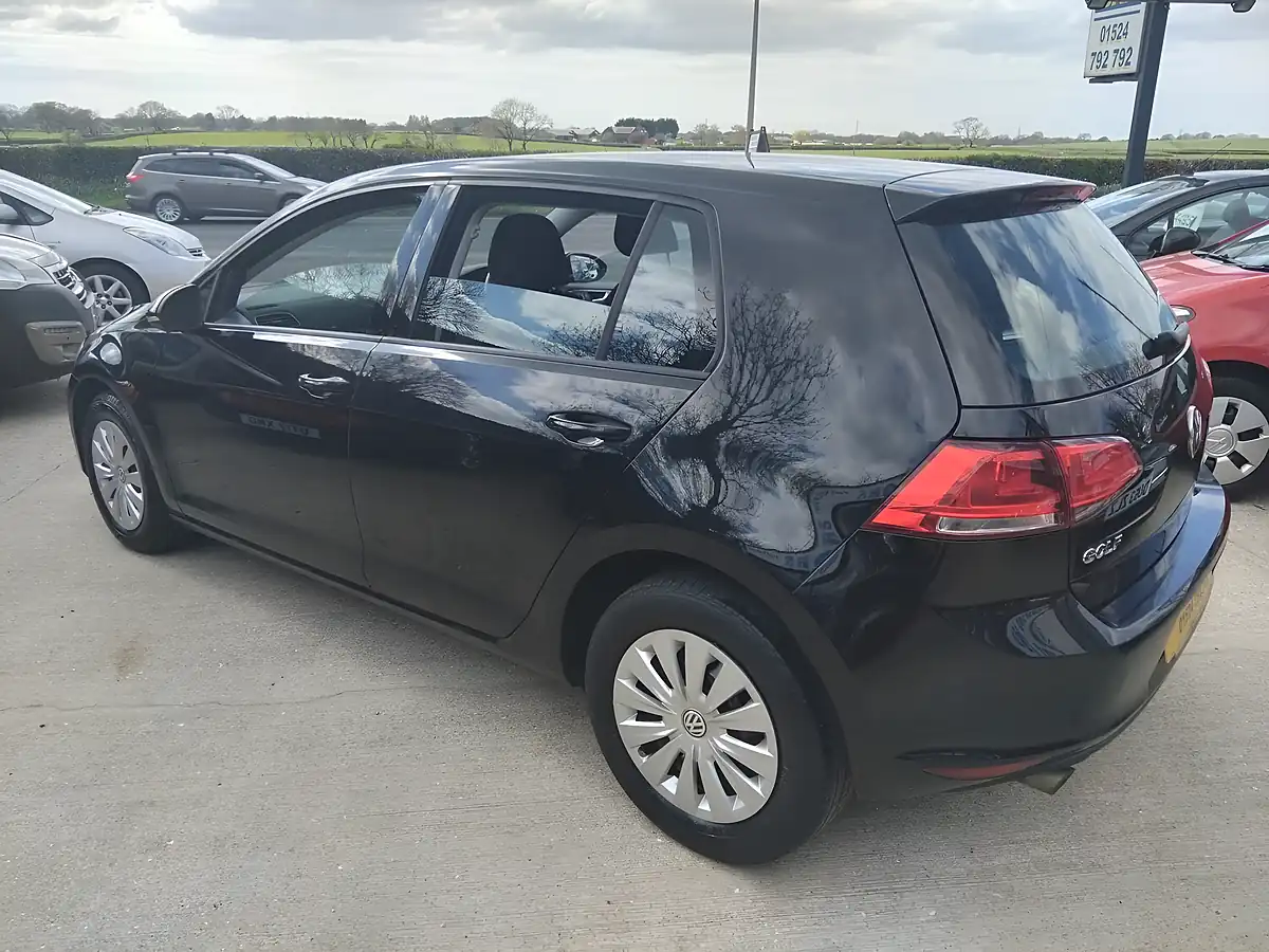 Used 2015 Volkswagen Golf S Black - Interior and Exterior details 5
