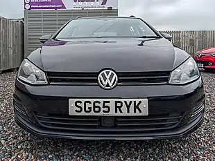 Used 2015 Volkswagen Golf Se Bluemotion Tech Black - Interior and Exterior details 7