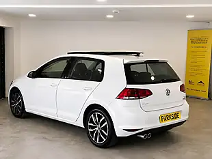Used 2015 Volkswagen Golf Se Bluemotion Tech White - Interior and Exterior details 10