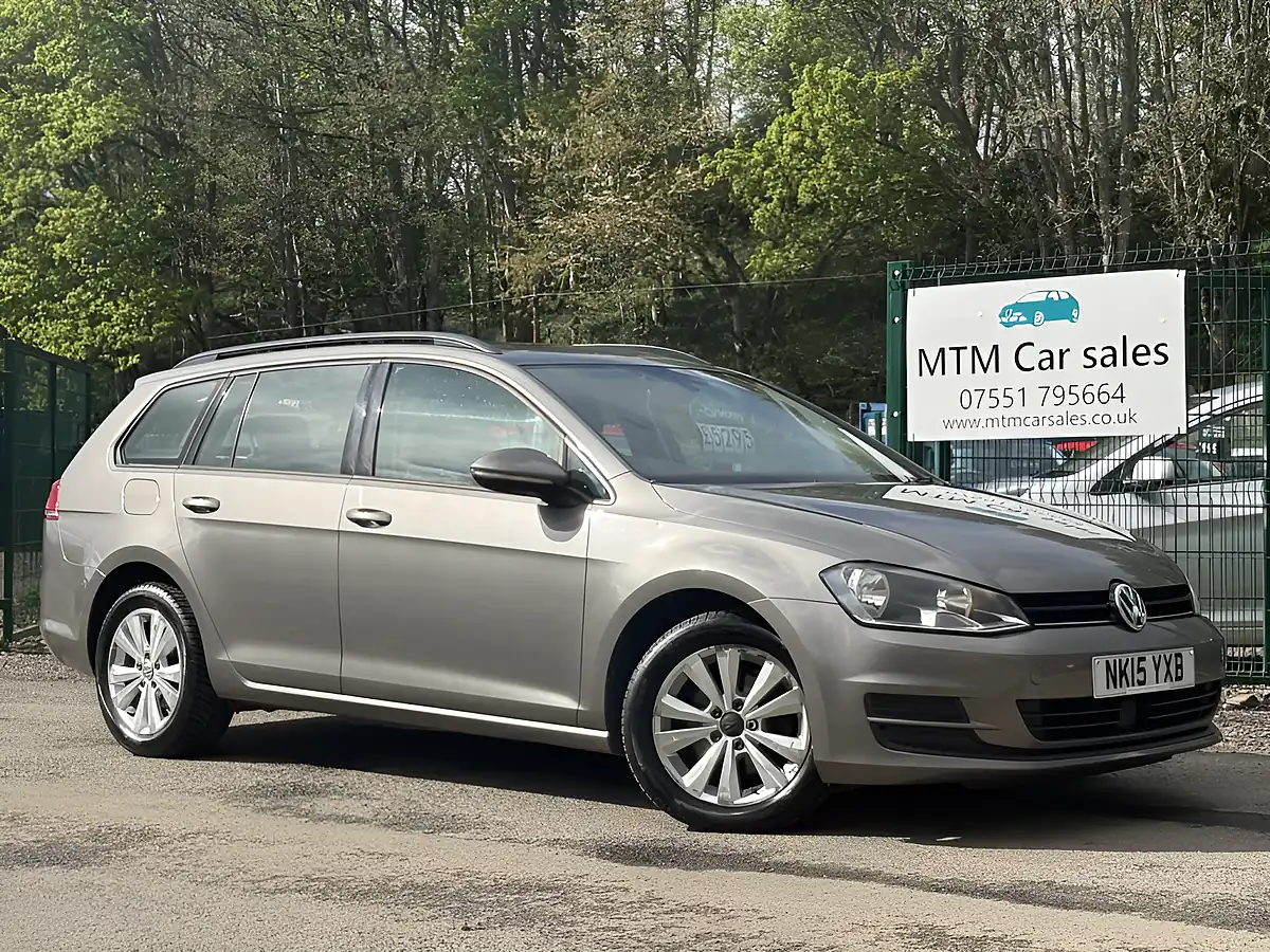 Used 2015 Volkswagen Golf Se Grey - Front View