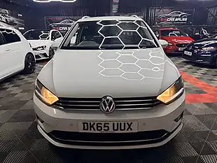 Used 2015 Volkswagen Golf Sv Bluemotion Tech GT White - Interior and Exterior details 3