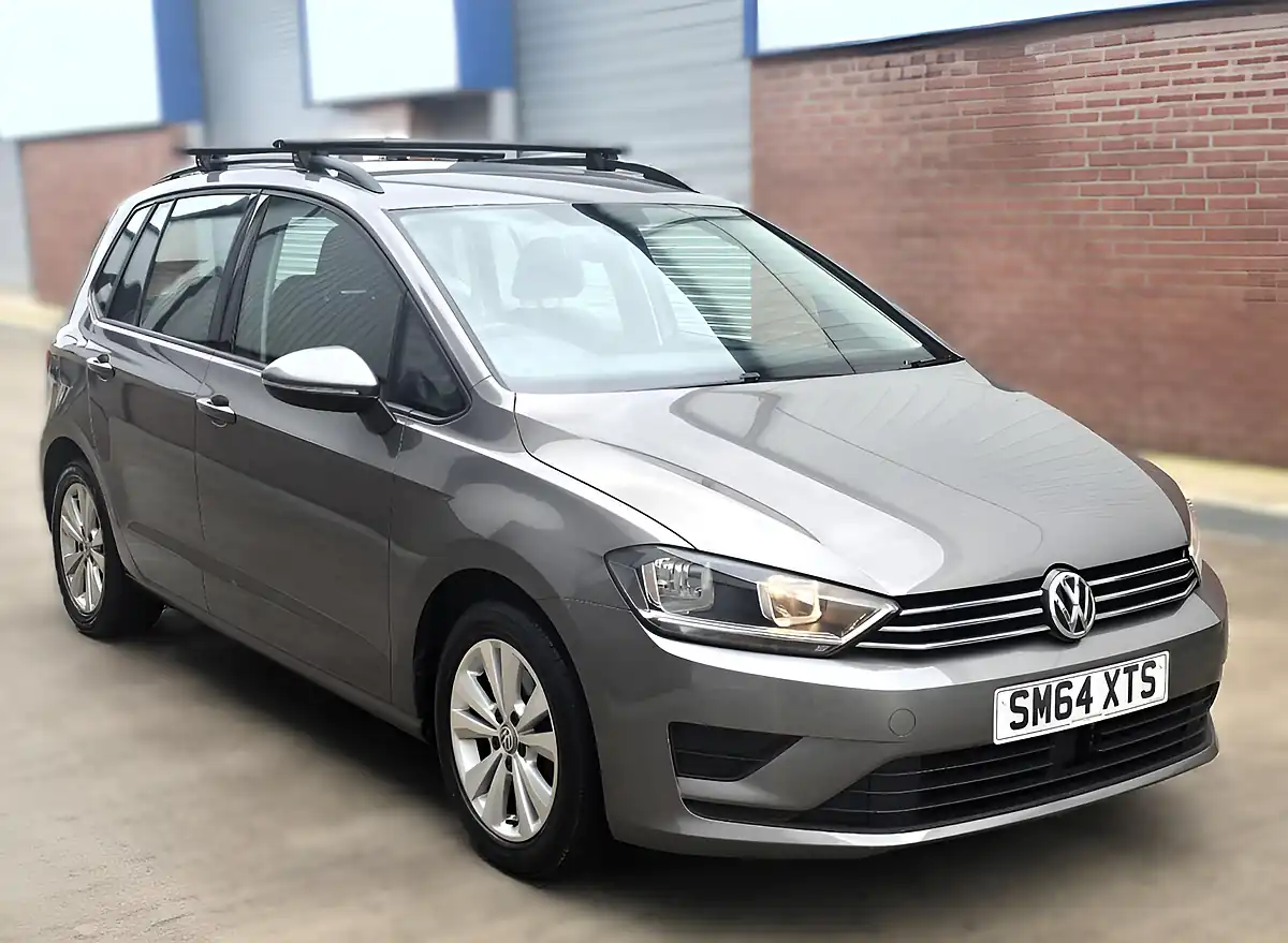 Used 2015 Volkswagen Golf Sv Bluemotion Tech Se Grey - Front View