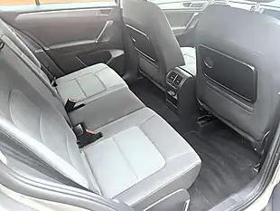 Used 2015 Volkswagen Golf Sv Bluemotion Tech Se Grey - Interior and Exterior details 13