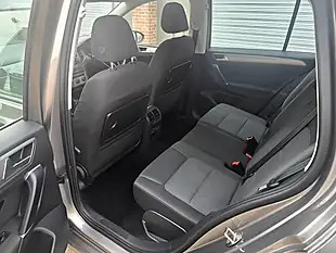 Used 2015 Volkswagen Golf Sv Bluemotion Tech Se Grey - Interior and Exterior details 14