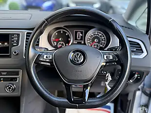 Used 2015 Volkswagen Golf Sv Bluemotion Tech Se Silver - Interior and Exterior details 16
