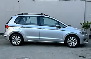 Used 2015 Volkswagen Golf Sv Bluemotion Tech Se Silver - Interior and Exterior details 5
