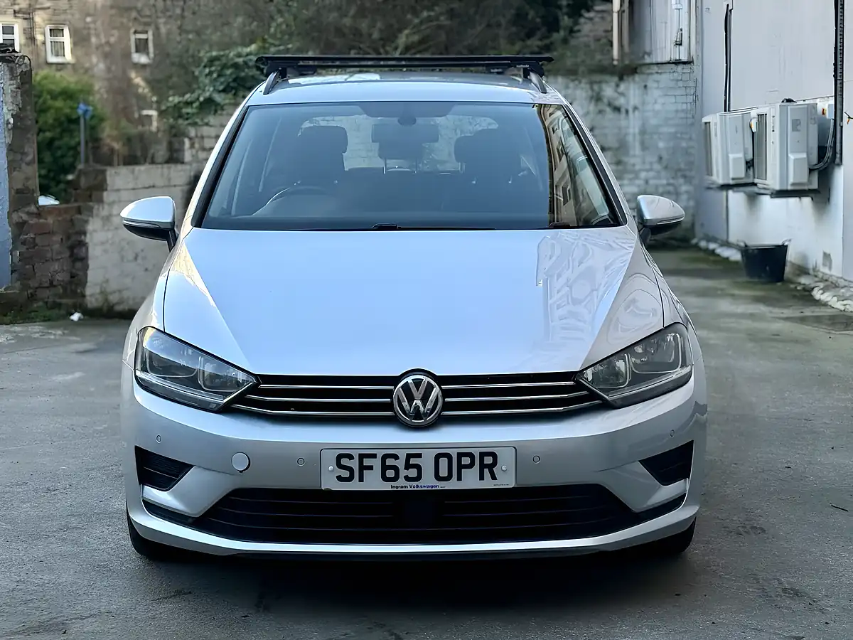 Used 2015 Volkswagen Golf Sv Bluemotion Tech Se Silver - Interior and Exterior details 7