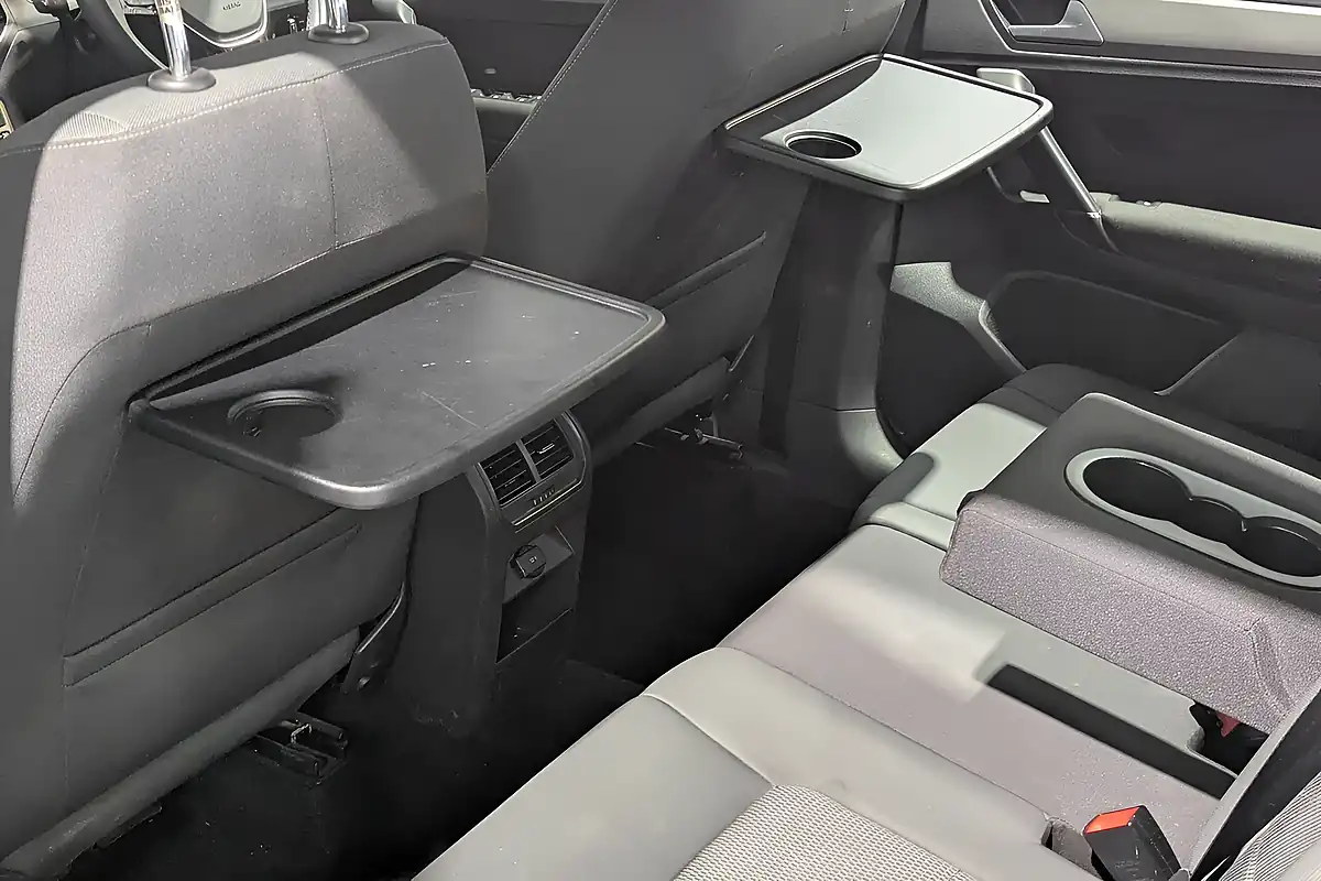 Used 2015 Volkswagen Golf Sv Bluemotion Tech Se Silver - Interior and Exterior details 18